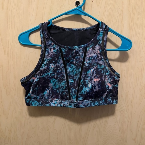 Fabletics sports bra